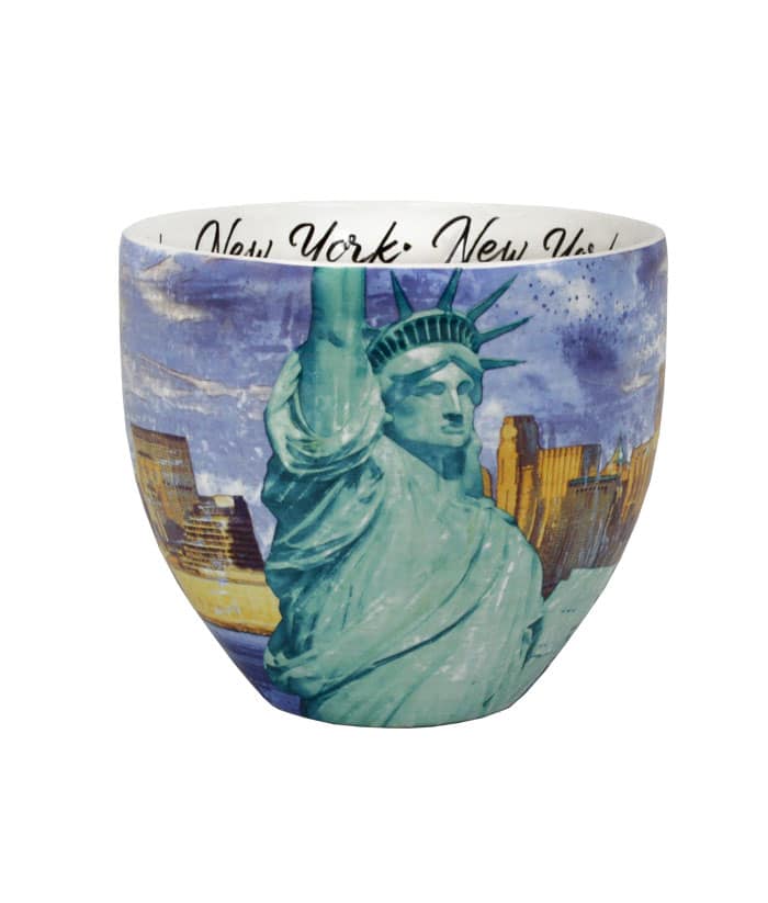 New York watercolor mug middle view